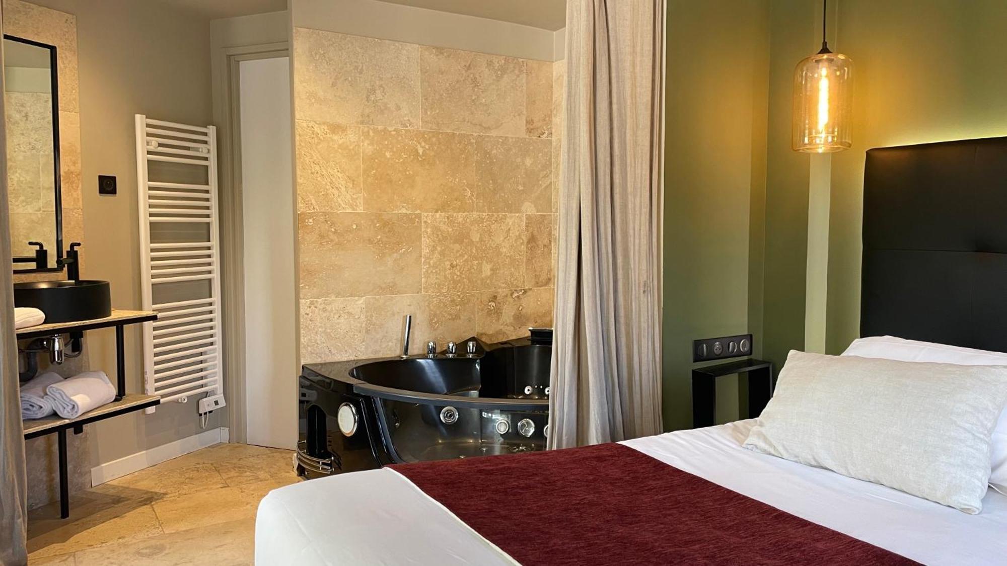 Hotel & Appartements Acqua Dolce Eccica-Suarella  Quarto foto